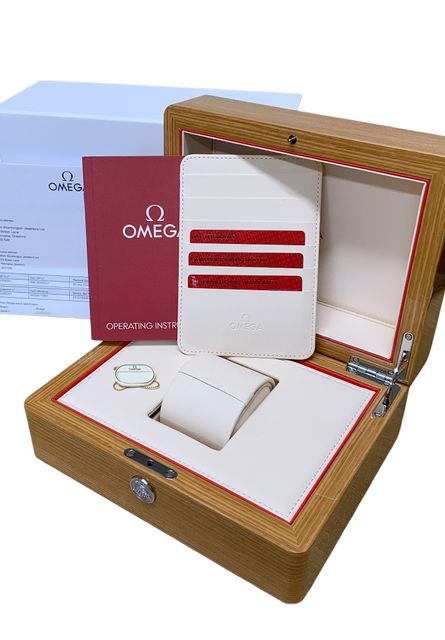 Omega Seamaster Diver 300m 210.30.42.20.04.001 Image 4